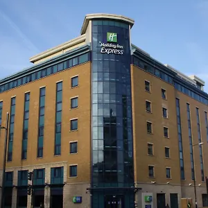 vizitați hotelul
